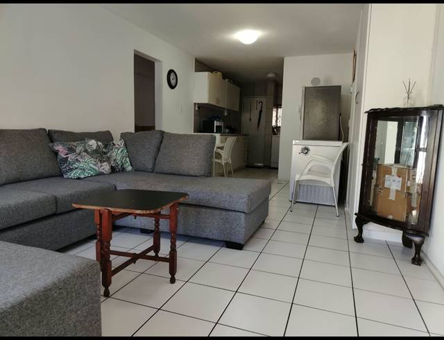 2 BEDROOM APARTMENT FOR SALE IN BLUFF
